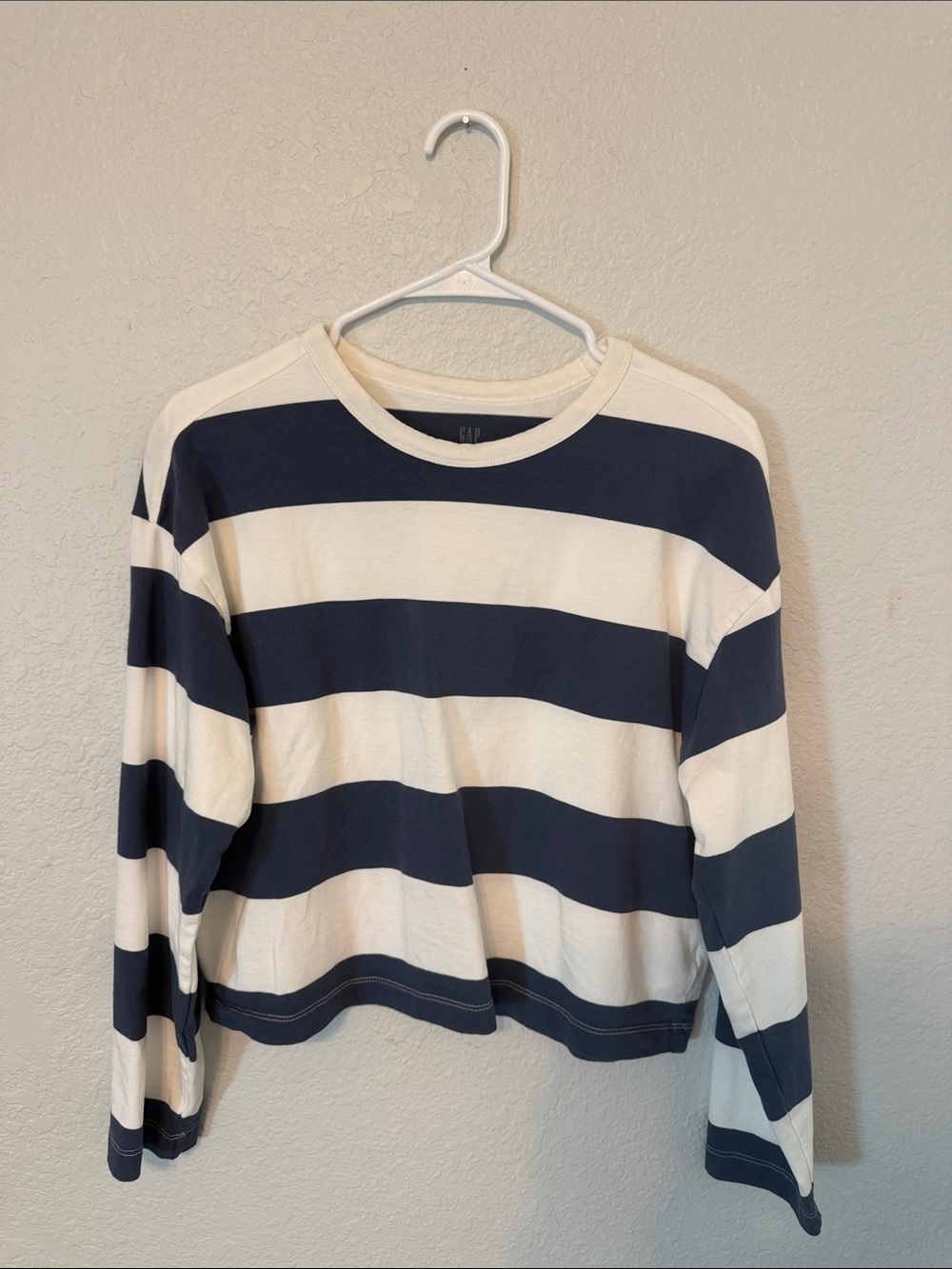 GAP Navy & Cream Wide-Stripe Crewneck Tee